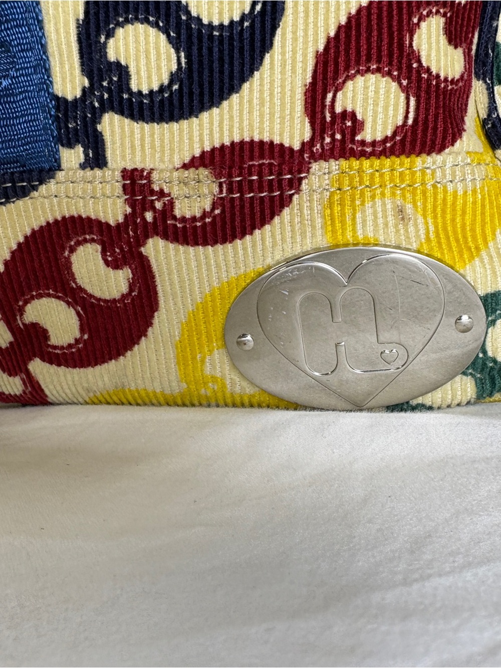 Y2K vintage Harajuku Lovers Gwen Stefani multicolor chain-print weekender duffel - Picture 3 of 12